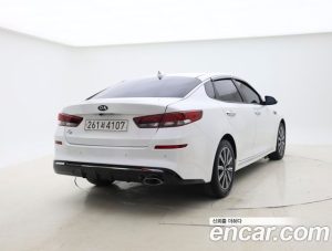 Kia K5 2.0 2020 года из Южной Кореи