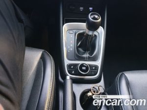 Hyundai Venue 1.6 Modern 2020 года из Южной Кореи