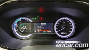 Kia Niro 1.6 HEV 2021 года из Южной Кореи