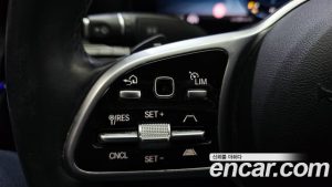 Mercedes-Benz E-Class E300 Avantgarde 2020 года из Южной Кореи