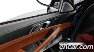 BMW X6 M50i 2023 года из Южной Кореи