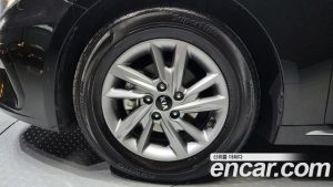 Kia K5 2.0 2020 года из Южной Кореи