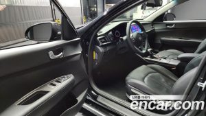 Kia K5 2.0 2020 года из Южной Кореи
