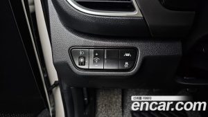 Kia Seltos Бензин 1.6 Turbo 2WD 2021 года из Южной Кореи