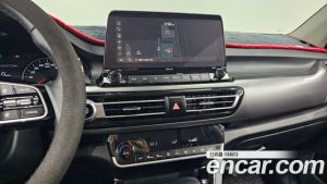 Kia Seltos Бензин 1.6 Turbo 2WD 2021 года из Южной Кореи