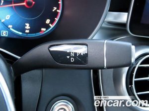 Mercedes-Benz GLC-Class GLC300 4MATIC Coupe 2020 года из Южной Кореи