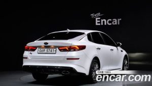 Kia K5 2.0 2020 года из Южной Кореи