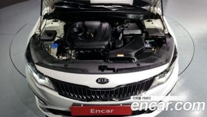 Kia K5 2.0 2020 года из Южной Кореи