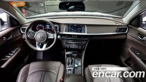 Kia K5 2.0 2020 года из Южной Кореи