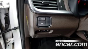 Kia K5 2.0 2020 года из Южной Кореи