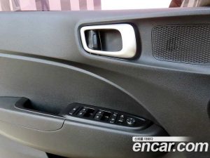 Hyundai Venue 1.6 Modern 2020 года из Южной Кореи