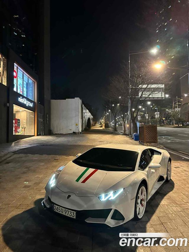 Lamborghini Huracan EVO 5.2 RWD 2020 года из Кореи