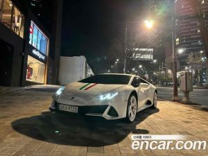Lamborghini Huracan EVO 5.2 RWD 2020 года из Южной Кореи
