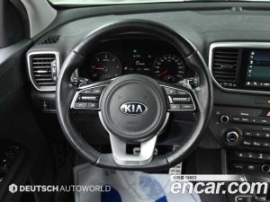 Kia Sportage Дизель 1.6 4WD 2022 года из Южной Кореи