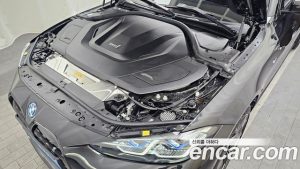 BMW i4 eDrive40 M Sport PRO 2024 года из Южной Кореи