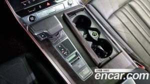 Audi A6 45 TDI 4WD Premium 2021 года из Южной Кореи
