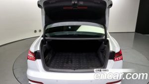 Audi A6 45 TDI 4WD Premium 2021 года из Южной Кореи