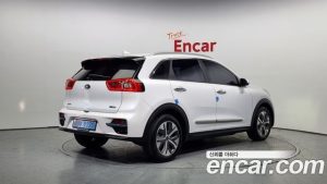 Kia Niro Noblesse 2020 года из Южной Кореи