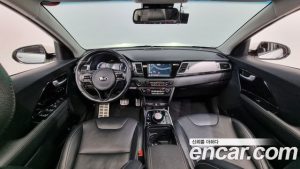 Kia Niro Noblesse 2020 года из Южной Кореи