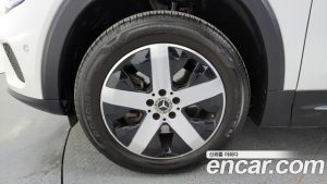 Mercedes-Benz GLB-Class GLB220 2020 года из Южной Кореи
