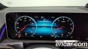 Mercedes-Benz GLB-Class GLB220 2020 года из Южной Кореи