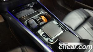 Mercedes-Benz GLB-Class GLB220 2020 года из Южной Кореи