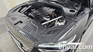 Genesis GV70 2.5T Бензин 2WD 2023 года из Южной Кореи