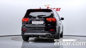 Kia Sorento Дизель 2.0 4WD 2020 года из Южной Кореи