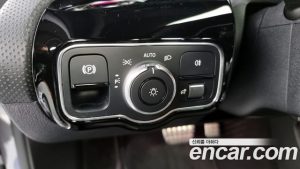 Mercedes-Benz A-Class AMG A35 4MATIC SEDAN 2021 года из Южной Кореи