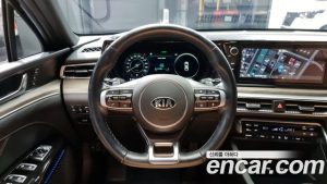Kia K5 1.6 Turbo 2020 года из Южной Кореи