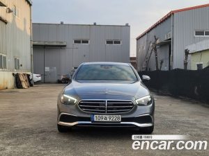 Mercedes-Benz E-Class E300e 4MATIC Exclusive 2021 года из Южной Кореи