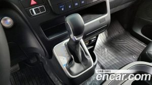 Hyundai Staria Wagon 5인승 2023 года из Южной Кореи