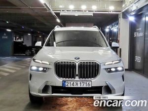BMW X7 xDrive 40i Design Pure Excellence 7-Seater 2024 года из Южной Кореи