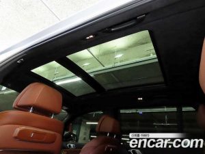 BMW X7 xDrive 40i Design Pure Excellence 7-Seater 2024 года из Южной Кореи