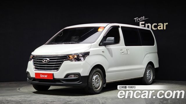 Hyundai Starex Facelift 3Door 2020 года из Кореи