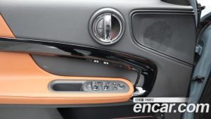Mini Countryman ALL4 CLASSIC Light 2022 года из Южной Кореи