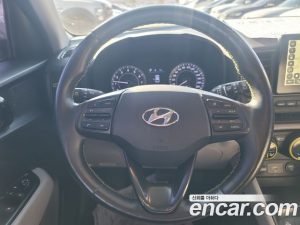 Hyundai Venue 1.6 Flux 2020 года из Южной Кореи