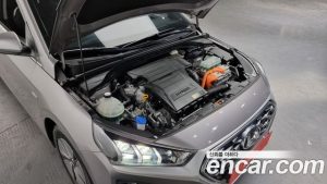 Hyundai Ioniq 1.6 HEV 2020 года из Южной Кореи