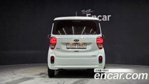 Kia RAY Facelift 2021 года из Южной Кореи
