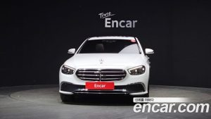 Mercedes-Benz E-Class E220d 4MATIC Exclusive 2023 года из Южной Кореи