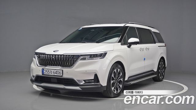 Kia Carnival 9-Seater Signature 2021 года из Кореи