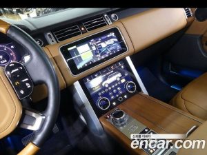 Land Rover Range Rover 4.4 SDV8 AB Дизель 2020 года из Южной Кореи