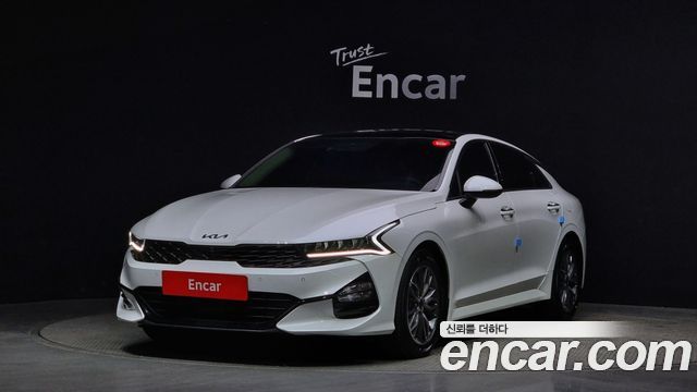 Kia K5 2.0 2023 года из Кореи