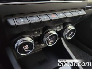 Renault-KoreaSamsung XM3 1.6 E-TECH Inspire e-시프터 2024 года из Южной Кореи