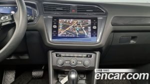 Volkswagen Tiguan 2.0 TDI Prestige 2020 года из Южной Кореи