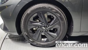 Hyundai AVANTE 1.6 2021 года из Южной Кореи