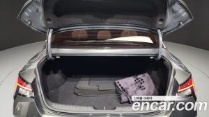 Hyundai AVANTE 1.6 2021 года из Южной Кореи