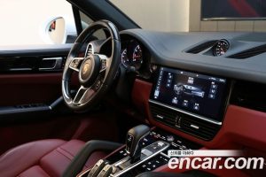 Porsche Cayenne 3.0 2020 года из Южной Кореи