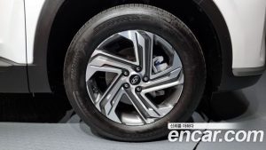 Hyundai Santafe Дизель 2.2 2WD 2023 года из Южной Кореи