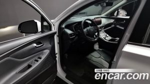 Hyundai Santafe Дизель 2.2 2WD 2023 года из Южной Кореи